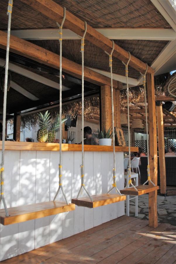 Puerto Seaside Rooms Akhladherí Dış mekan fotoğraf