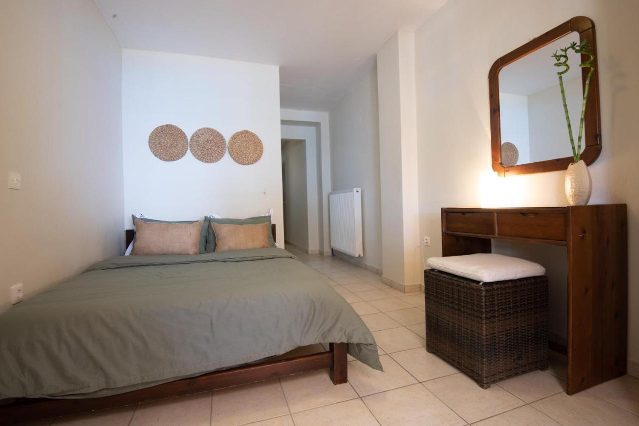 Puerto Seaside Rooms Akhladherí Dış mekan fotoğraf