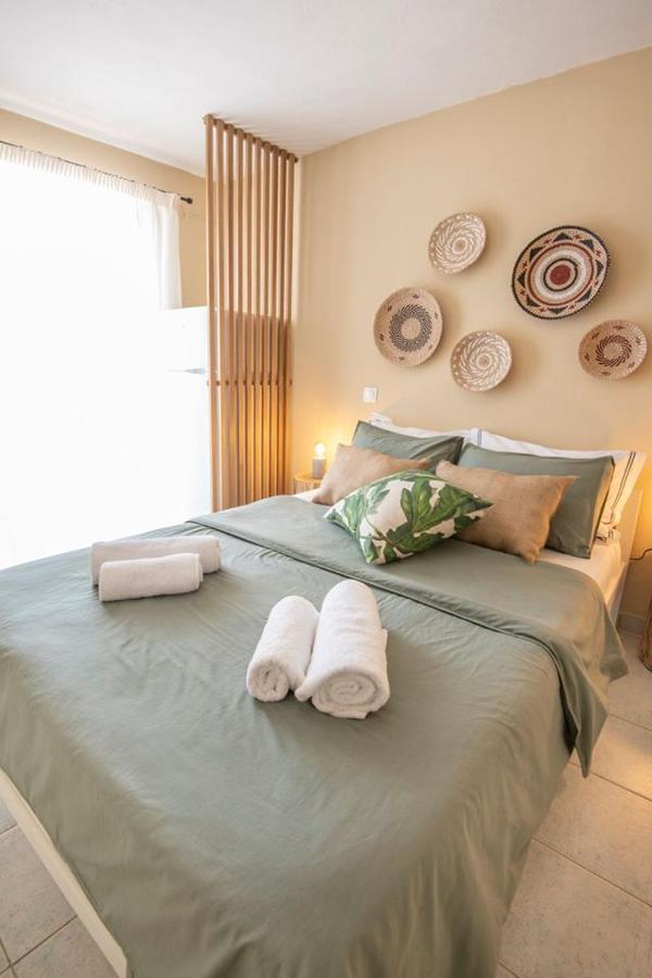 Puerto Seaside Rooms Akhladherí Dış mekan fotoğraf