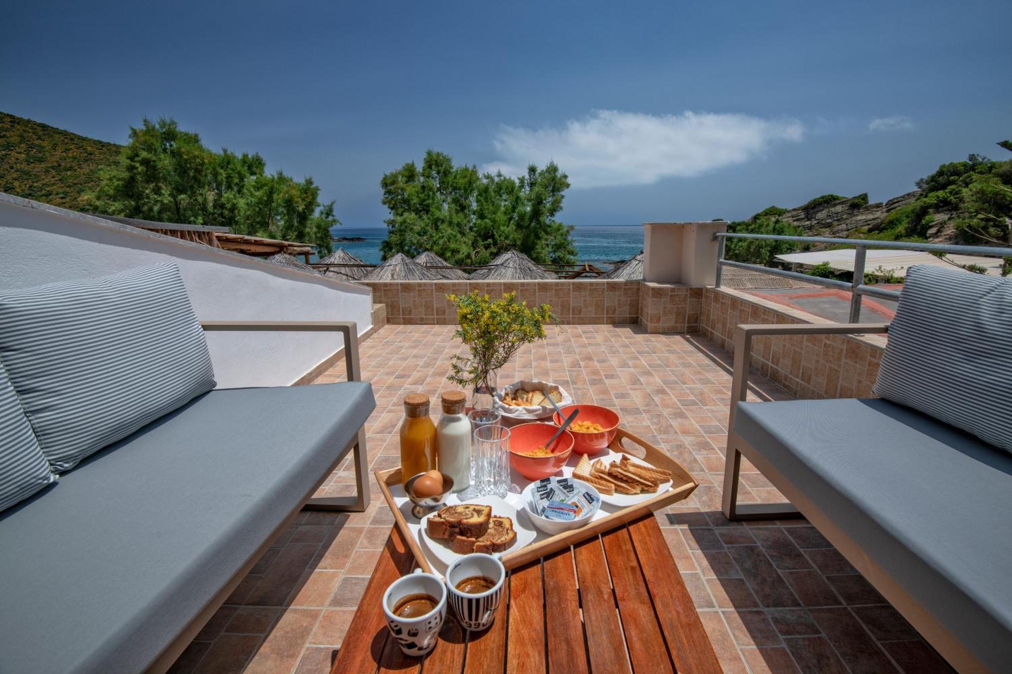 Puerto Seaside Rooms Akhladherí Dış mekan fotoğraf
