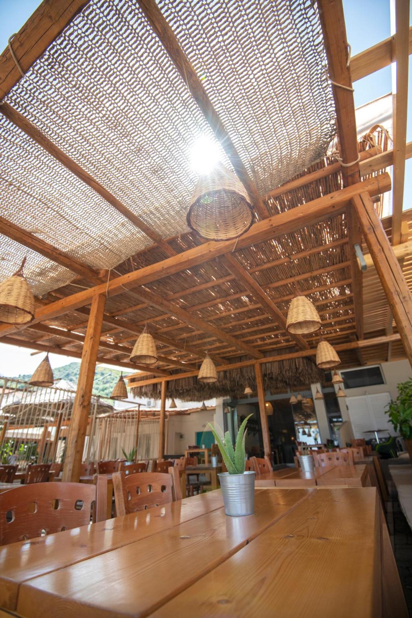 Puerto Seaside Rooms Akhladherí Dış mekan fotoğraf